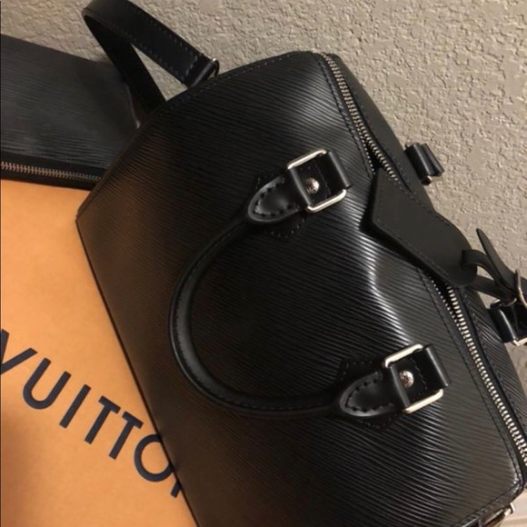 Louis Vuitton speedy epi noir & matching wallet - Picture 4 of 4